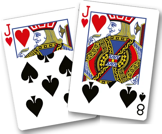 Les deux cartes truquées offertes avec le coffret Lettres de Juan